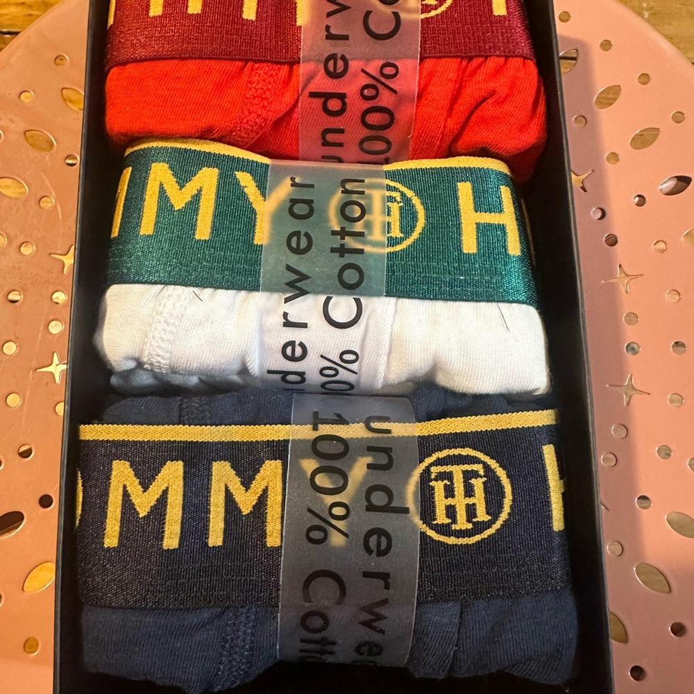 Tommy Hilfiger 3 Boxer Briefs Red white and Blue Collection. Size Medium